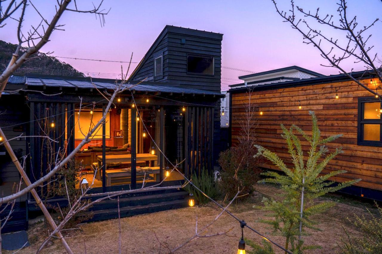 Tiny Base The River House & Trailer Kawazu Bagian luar foto