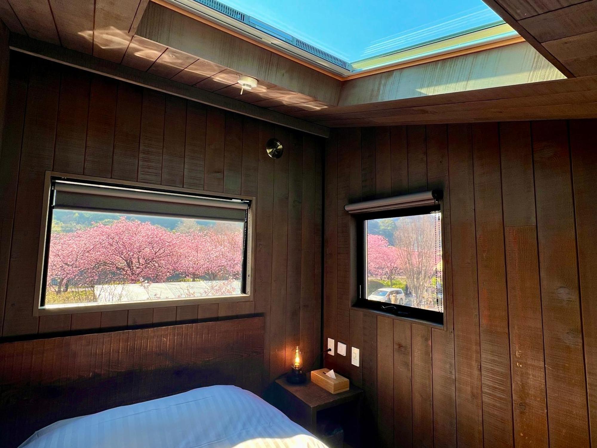 Tiny Base The River House & Trailer Kawazu Bagian luar foto